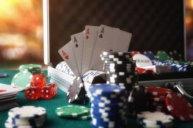 juragan69 ori app showing slot games and live dealer options